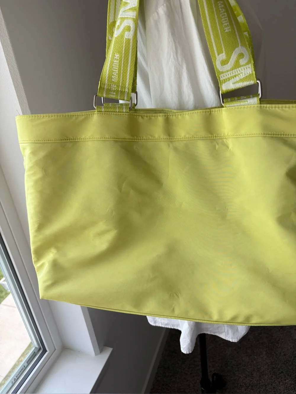 Steve Madden Bright yellow full Zip Tote or travel bag